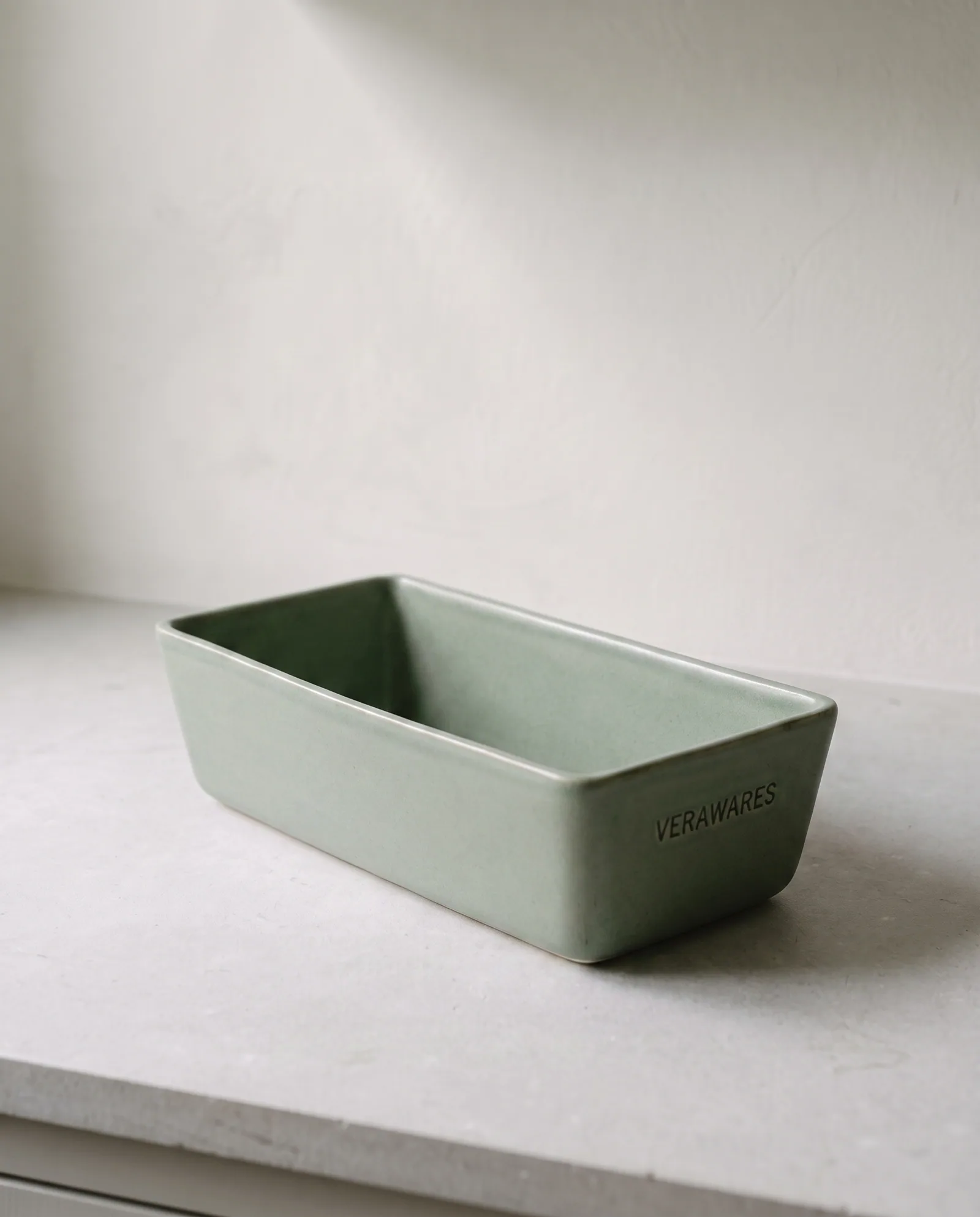 Loaf Dish — 900 g loaf and terrine dish